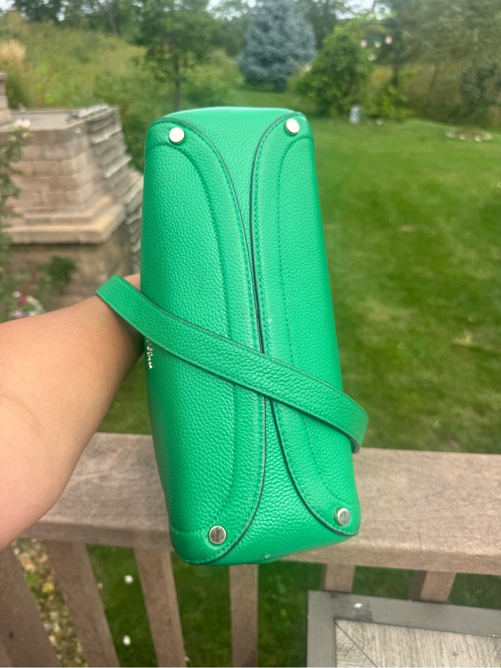 GUC Kate Spade New York Knott Satchel Bright Green Pebbled Leather Crossbody Bag - Picture 8 of 12